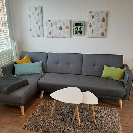 Gemuetliche Ferienwohnung, Laendlich Und Stadtnah, Ruhig Gelegen Rheda-Wiedenbrueck Bagian luar foto